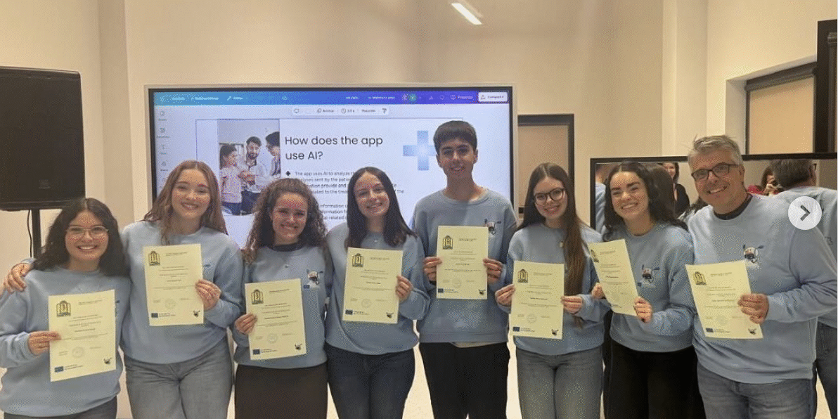 Captura de pantalla 2025-10-06 a las 18.04.41